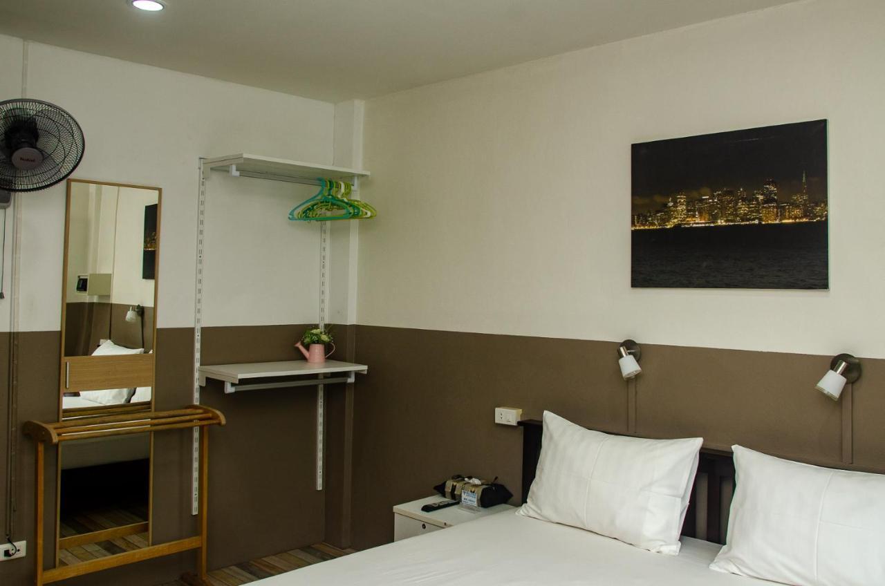 Allstar Guesthouse Karon Exterior photo
